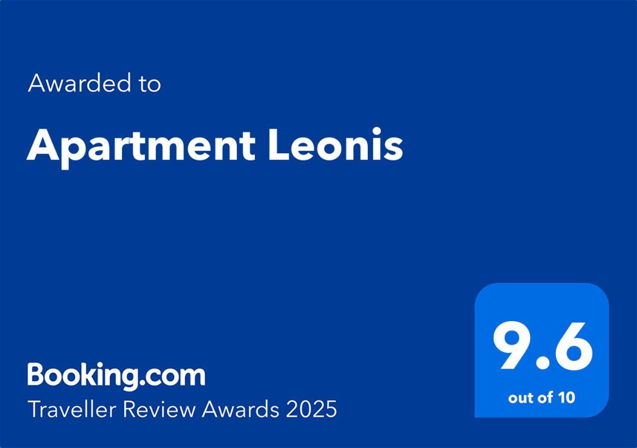 Apartment Leonis Belgrado Esterno foto